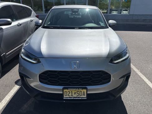 Used 2023 Honda HR-V LX image 6