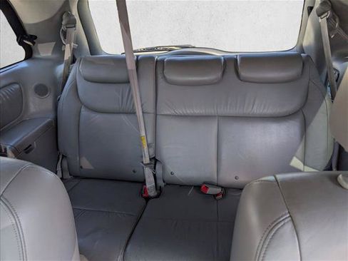 Used 2009 Toyota Sienna XLE Limited FWD image 16