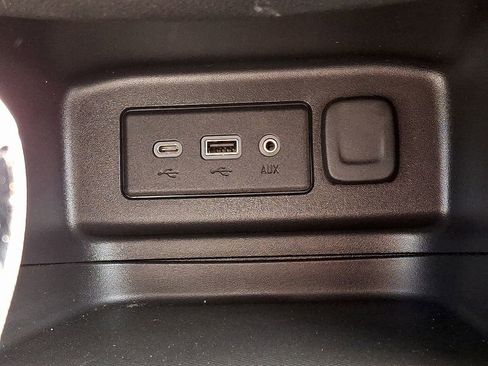 Used 2024 Chevrolet Equinox LT image 24