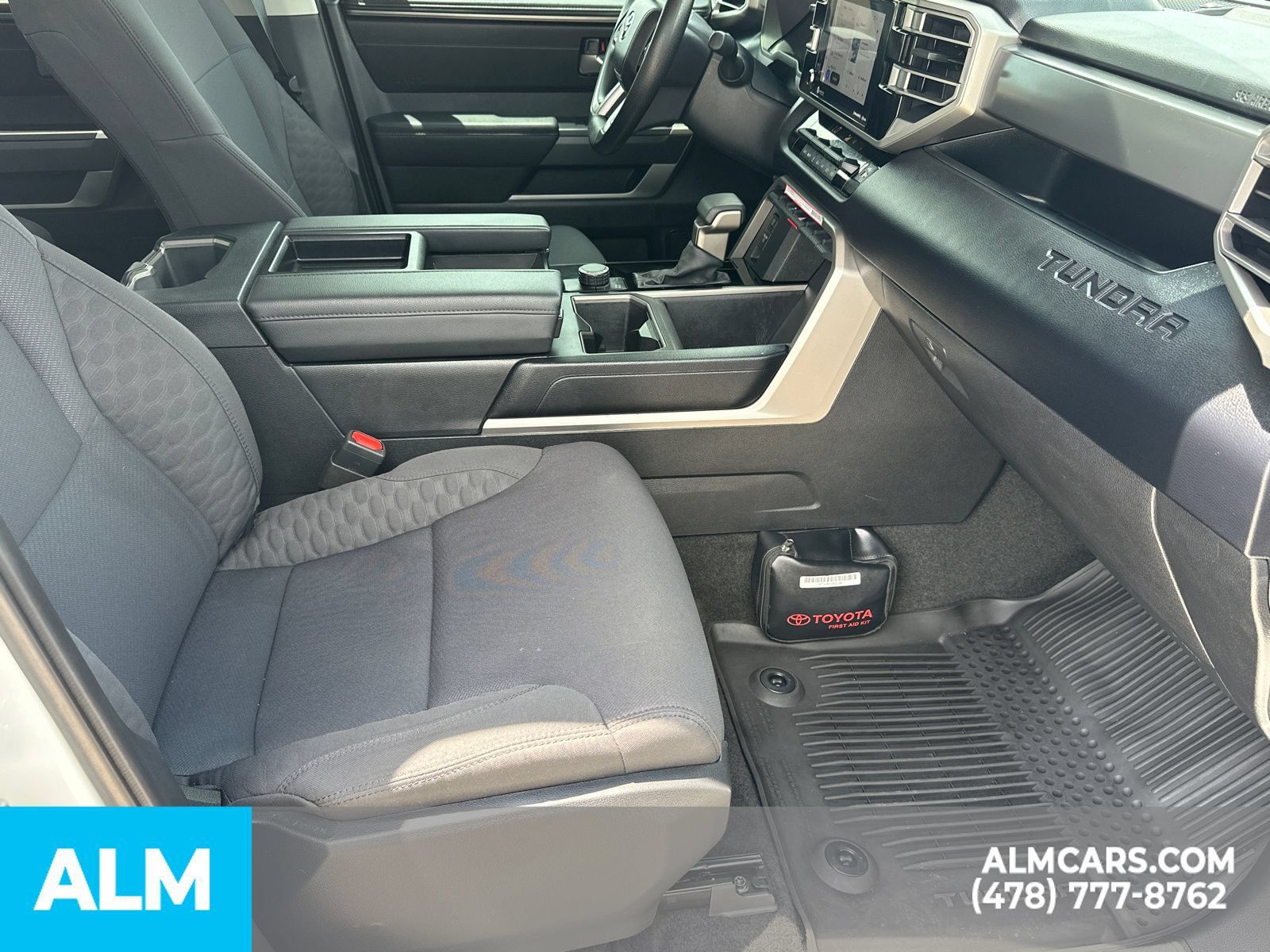 Used 2024 Toyota Tundra SR5 w/ SR5 Convenience Package RWD image 15