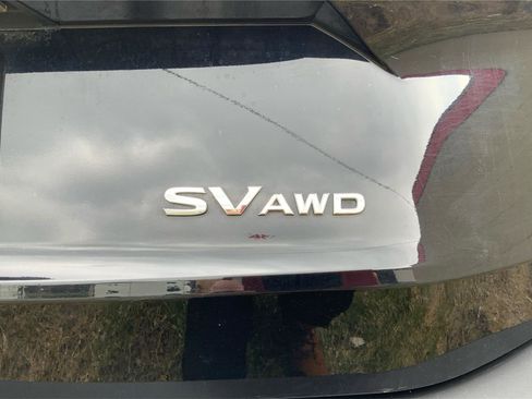 Used 2023 Nissan Rogue SV image 23