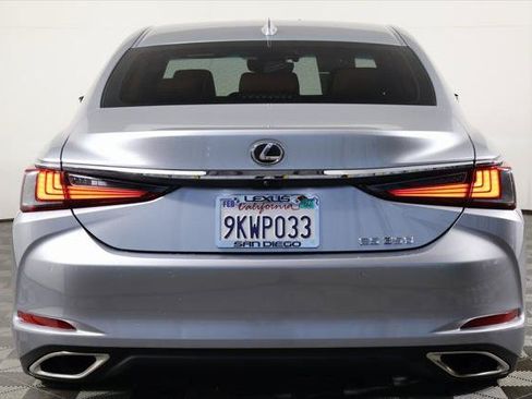 Certified 2024 Lexus ES 350 w/ Premium Package FWD image 5