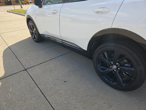 Used 2023 Buick Envision Preferred image 15