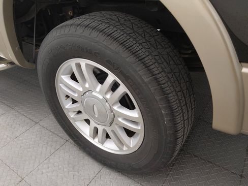 Used 2013 Ford F150 Lariat w/ Luxury Equipment Group RWD image 31