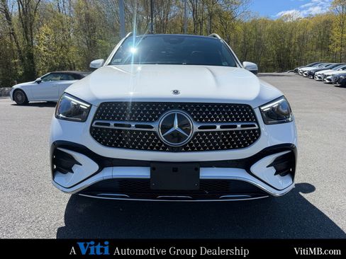 Certified 2026 Mercedes-Benz GLE 450 4MATIC image 3