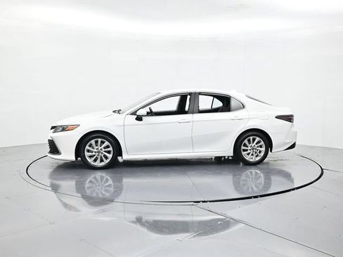 Used 2024 Toyota Camry LE FWD image 6