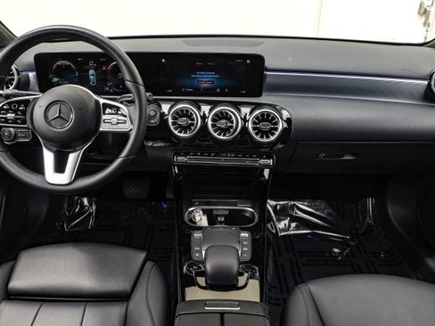 Used 2022 Mercedes-Benz A 220 image 14