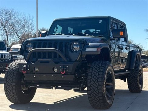 Used 2023 Jeep Gladiator Rubicon w/ LED Lighting Group image 3