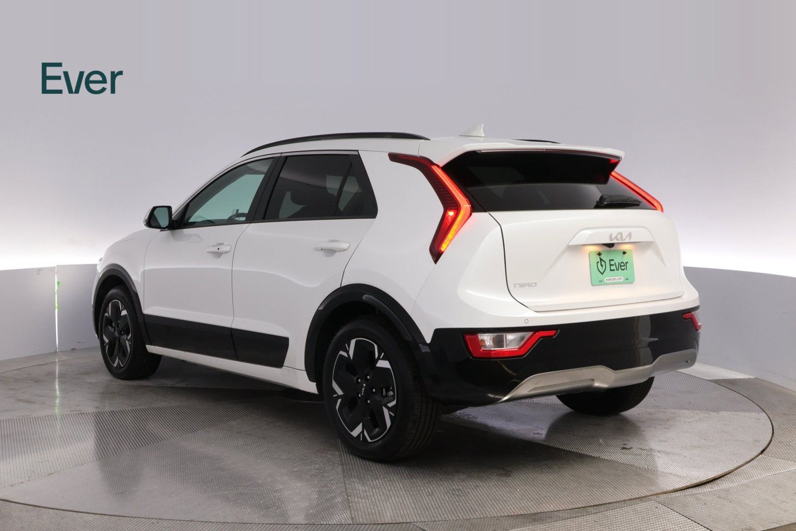 Used 2026 Kia Niro Wind FWD image 17