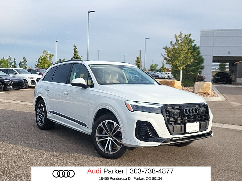 Used 2026 Audi Q7 2.0T Premium w/ Convenience Plus Package AWD/4WD image 1