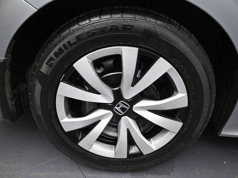 Used 2023 Honda Civic LX image 9