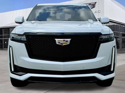 Certified 2023 Cadillac Escalade Sport Platinum AWD/4WD image 10