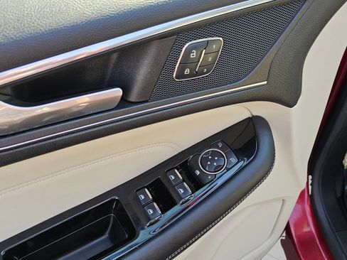 Used 2016 Ford Edge Titanium w/ Equipment Group 301A image 31