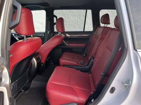Used 2023 Lexus GX 460 Luxury image 5
