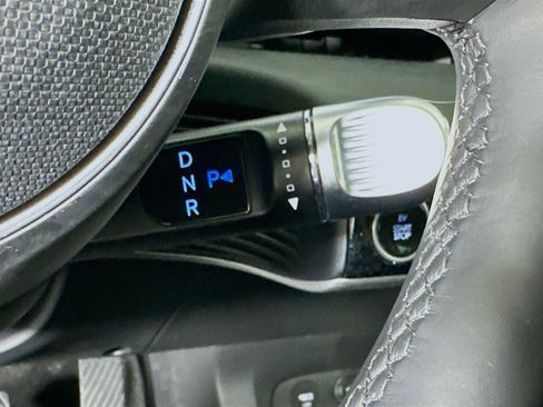 Used 2024 Hyundai Ioniq 5 SEL image 25