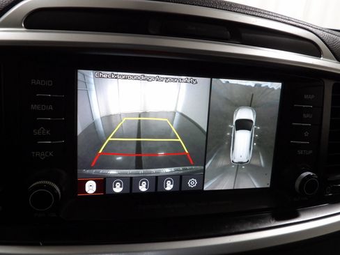 Used 2019 Kia Sorento SX w/ SX Touring Package FWD image 25
