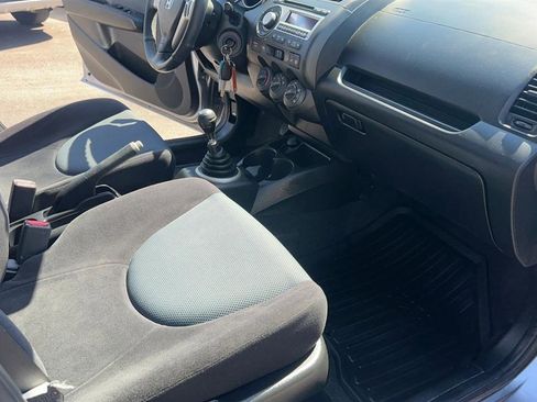 Used 2008 Honda Fit Sport image 27
