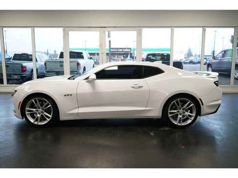 Used 2019 Chevrolet Camaro SS image 4