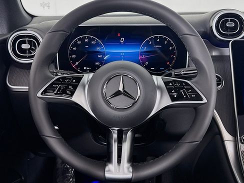 New 2026 Mercedes-Benz GLC 300 image 17