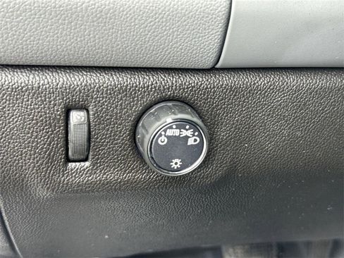 Used 2022 Chevrolet Colorado W/T w/ WT Convenience Package image 15