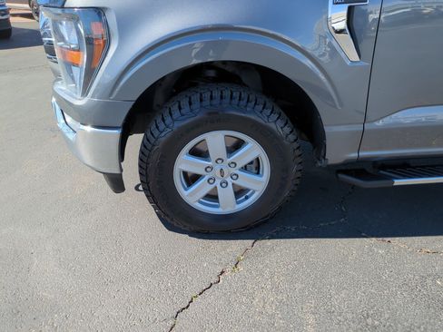 Used 2023 Ford F150 XLT w/ Trailer Tow Package image 11