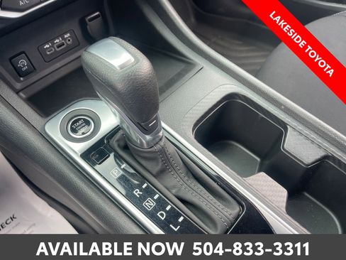 Used 2025 Nissan Sentra SV FWD image 30