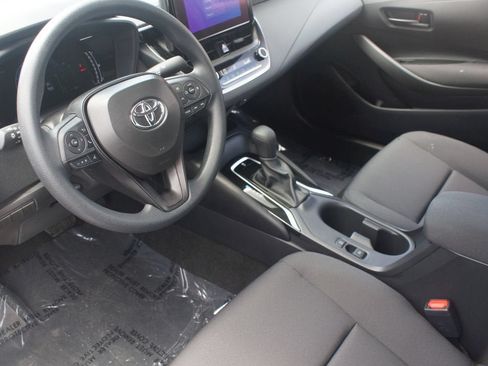 Used 2026 Toyota Corolla LE FWD image 12