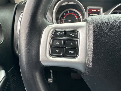 Used 2020 Dodge Journey SE w/ SE Popular Equipment Group image 18