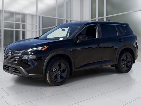 New 2026 Nissan Rogue SV w/ Cold Weather Package FWD image 2