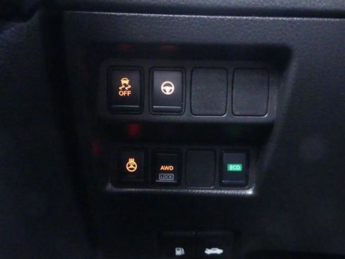 Used 2019 Nissan Rogue Sport SV w/ Technology Package image 20