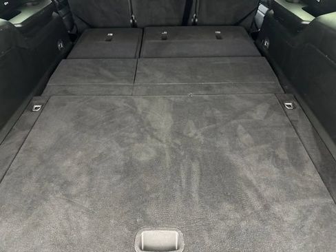 Used 2024 Jeep Wagoneer L Series II w/ Flexible Seating Group AWD/4WD image 27