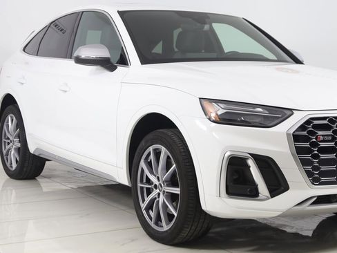 Used 2022 Audi SQ5 Premium image 40