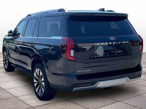 Certified 2025 Ford Expedition Platinum w/ Driver's Package AWD/4WD image 2