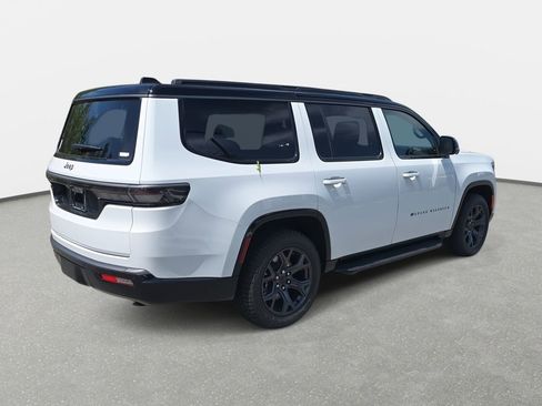 New 2026 Jeep Grand Wagoneer 4WD image 5