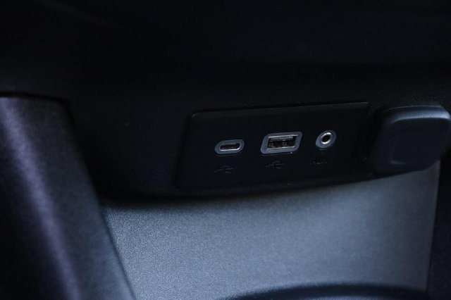 Used 2022 Chevrolet Malibu RS FWD image 19