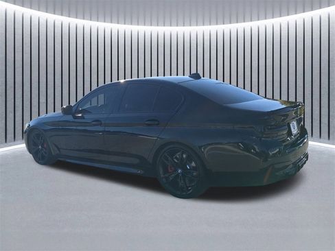 Used 2022 BMW M550i xDrive w/ Executive Package image 7