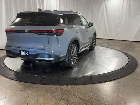 Certified 2026 INFINITI QX60 Luxe w/ Cargo Package image 9