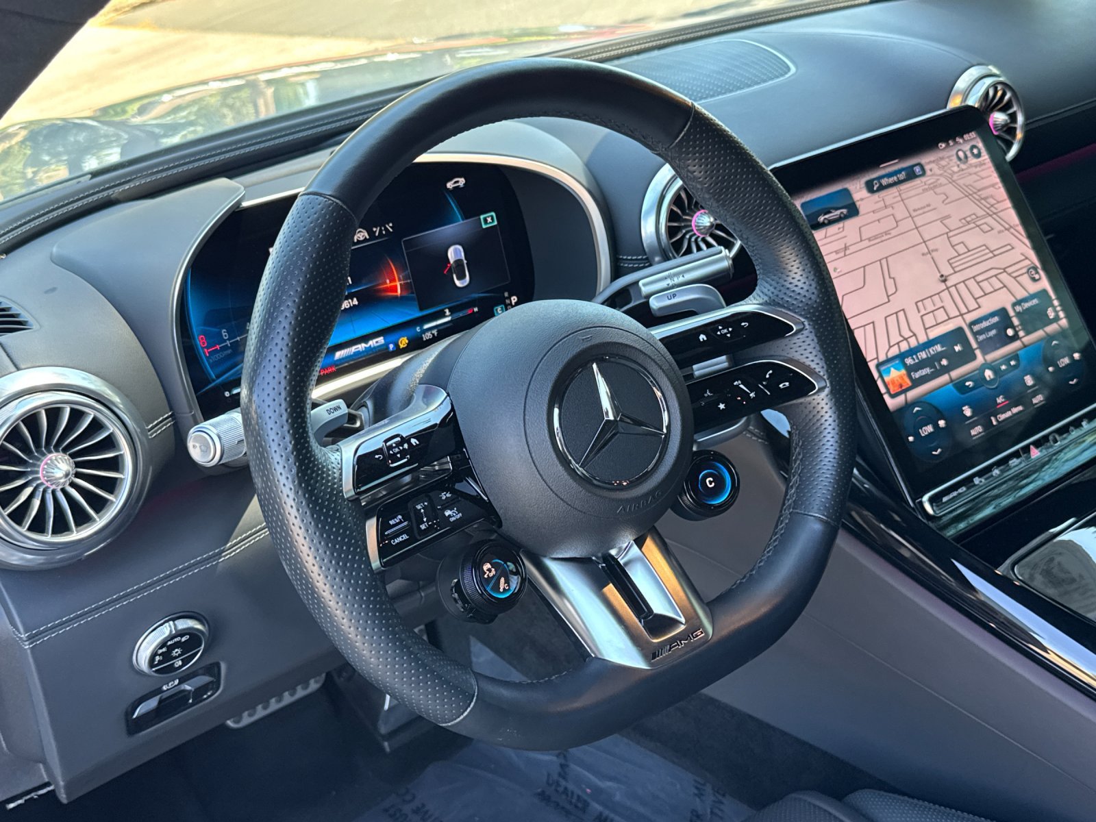 Certified 2022 Mercedes-Benz SL 63 AMG 4MATIC image 13