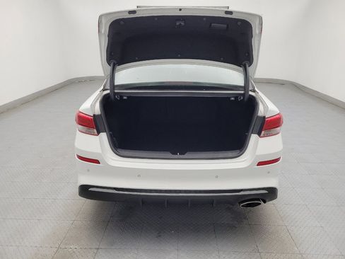 Used 2019 Kia Optima LX FWD image 29