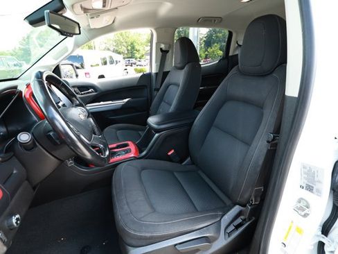 Used 2021 Chevrolet Colorado LT w/ Redline Special Edition RWD image 20