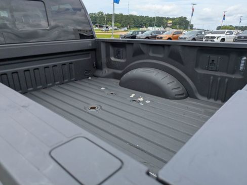 Used 2023 Ford F250 Lariat w/ Chrome Package AWD/4WD image 7