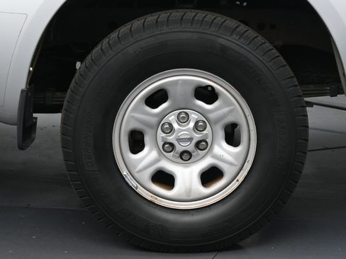 Used 2014 Nissan Frontier S w/ S Preferred Package image 18