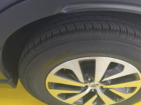 Used 2023 Subaru Outback AWD/4WD image 14