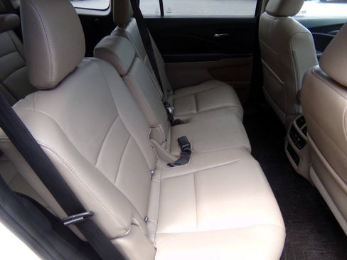 Used 2018 Honda Pilot EX-L image 9