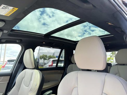 New 2026 Volvo XC90 T8 Ultra w/ Lounge Package AWD/4WD image 25