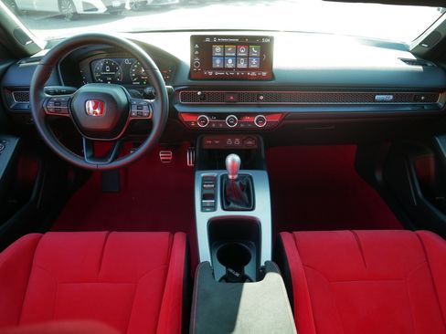 Used 2025 Honda Civic Type R image 10