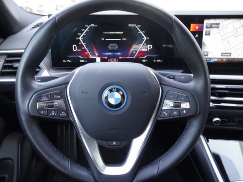 Certified 2023 BMW i4 eDrive40 RWD image 15
