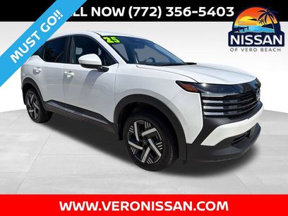 Certified 2025 Nissan Kicks SV