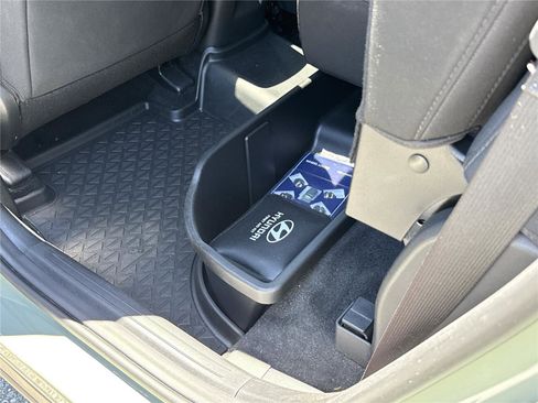 Certified 2024 Hyundai Santa Cruz SEL w/ Activity Package FWD image 18