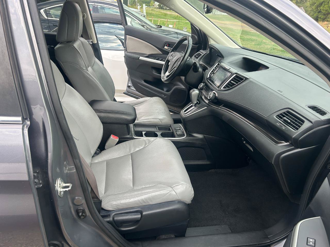 Used 2015 Honda CR-V EX-L image 12